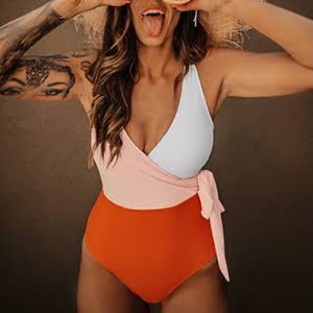 Cupshe Orange And White Bowknot One Piece